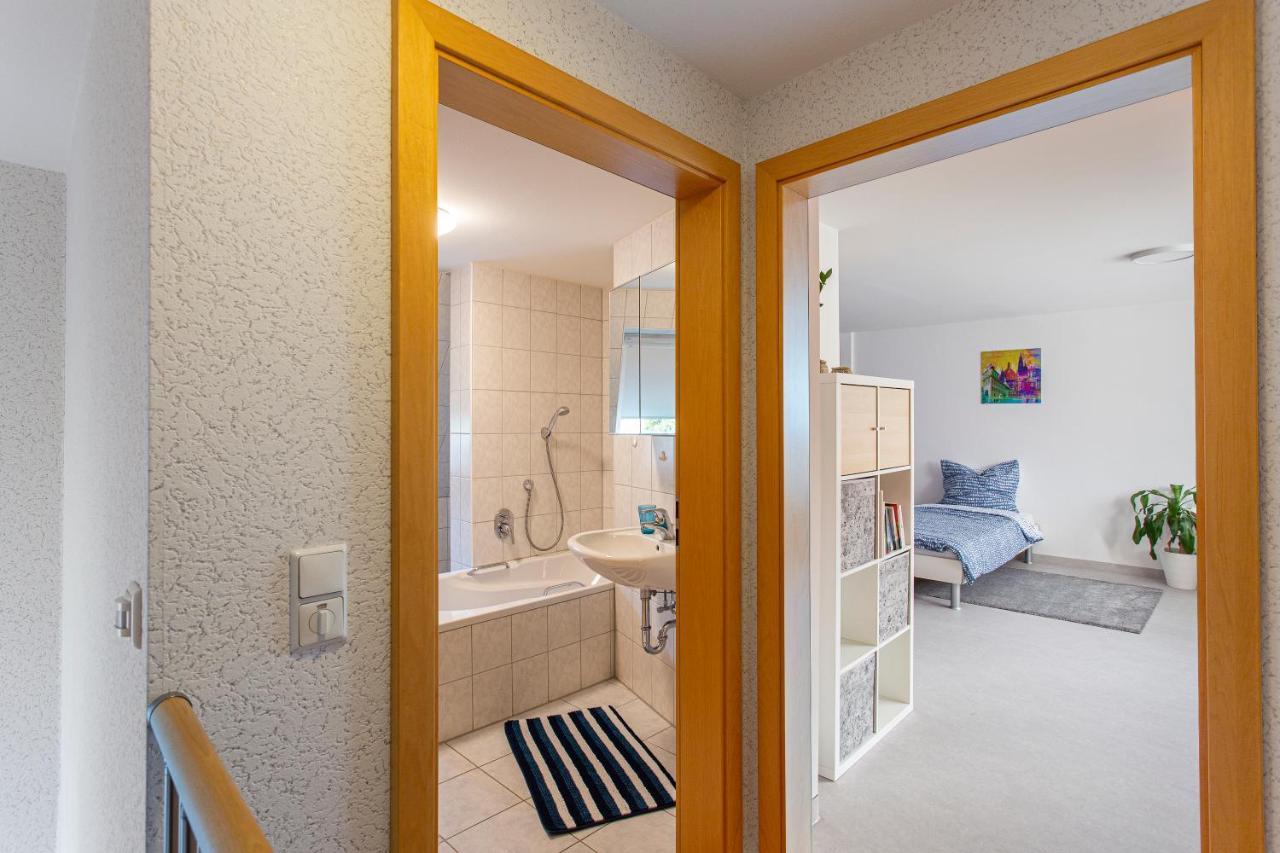 Gästezimmer 20 Min. zur Messe&Stadtzentrum Nürnberg Exterior foto